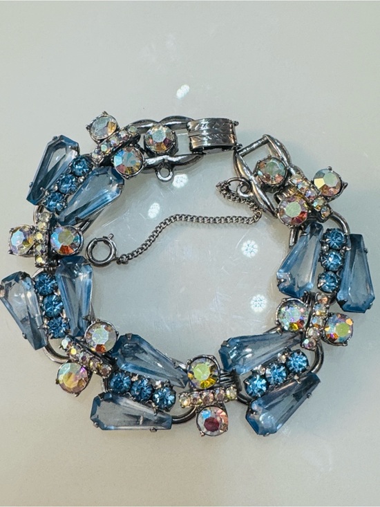 Juliana Jewelry - Juliana Pentagon Rhinestone Bracelet Blue Aurora Borealis Vintage